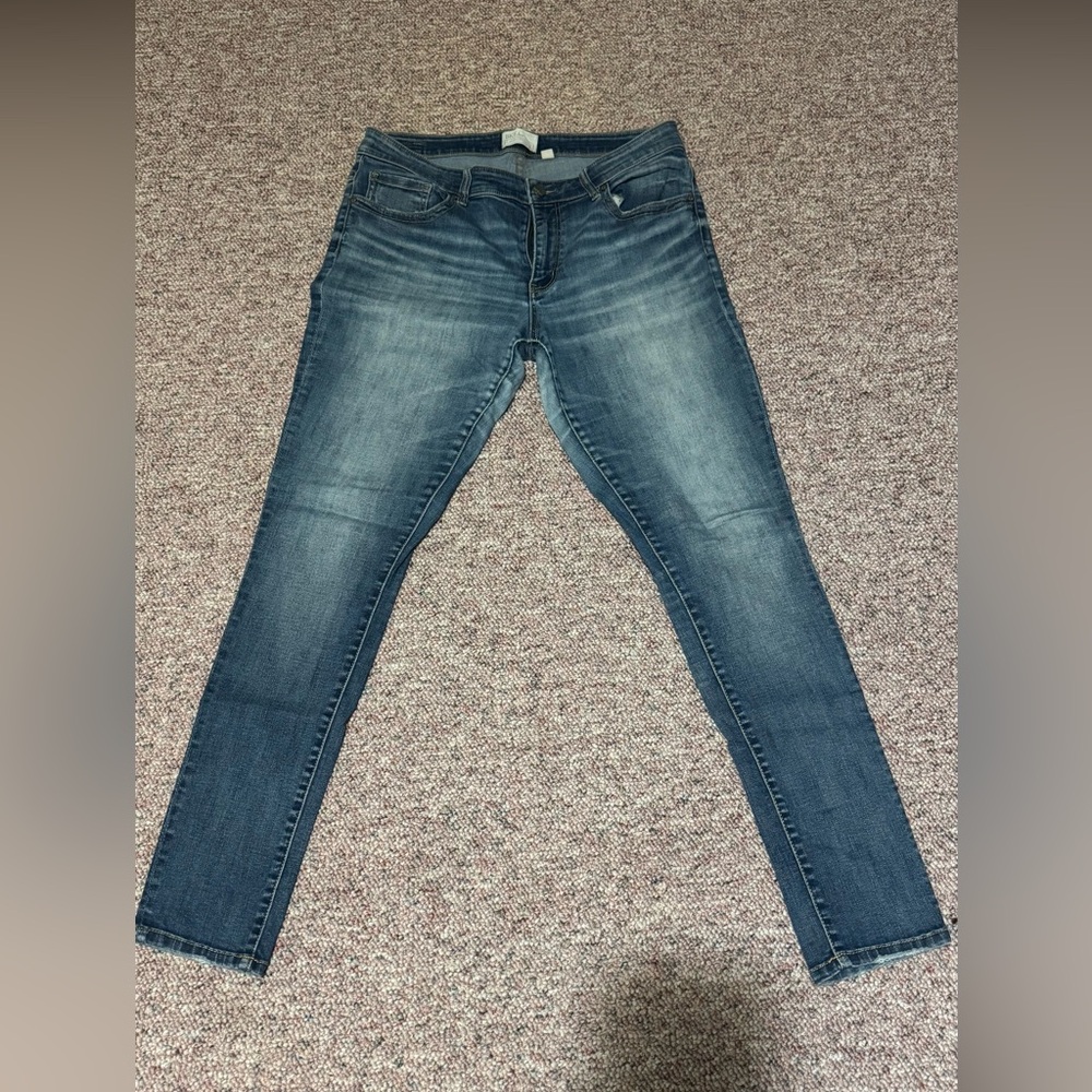 BKE Women's Blue Skinny Jeans